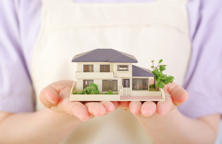 甲賀市の自宅を売却後も引き続き住み続ける事が可能です。甲賀市でハウスリースバックの事なら当社へお任せ下さい。